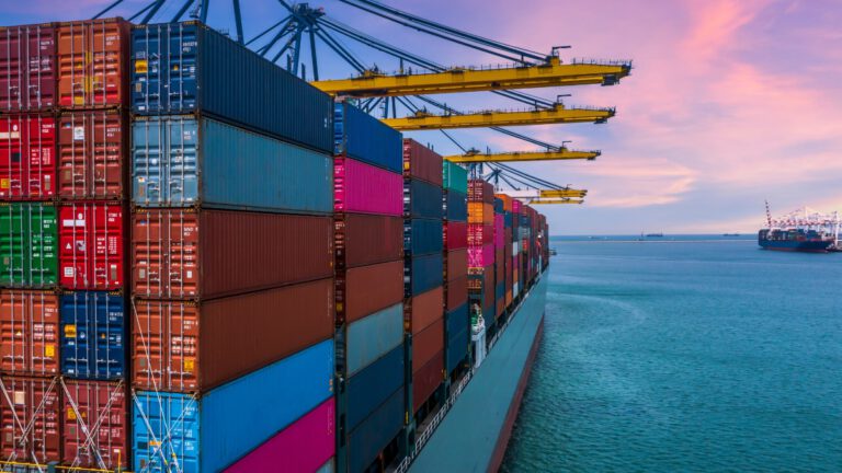 How Freight Forwarders Can Lead the Way in Decarbonising Ocean Freight